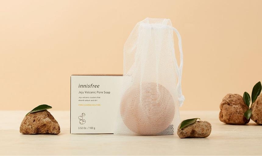 Xà Phòng Rửa Mặt Innisfree Jeju Volcanic Pore Soap 100g