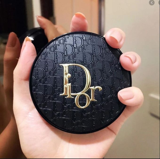 Cushion DiorMania Gold Edition Forever Perfect #0N