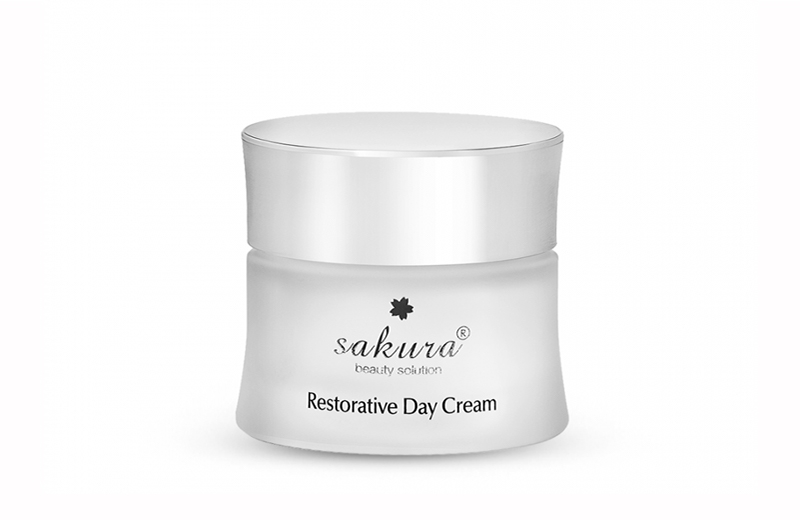 Kem Dưỡng Phục Hồi Chống Lão Hoá Da Ban Ngày Sakura Restorative Day Cream 30g