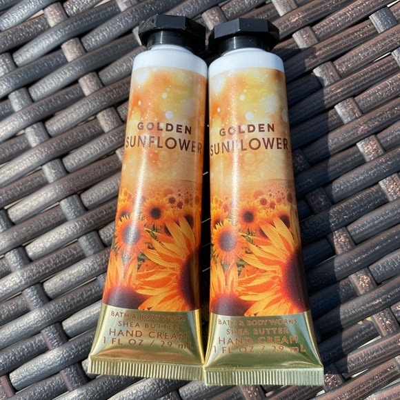 Kem Dưỡng Da Tay Hương Nước Hoa Bath & Body Works Golden Sunflower 29ml