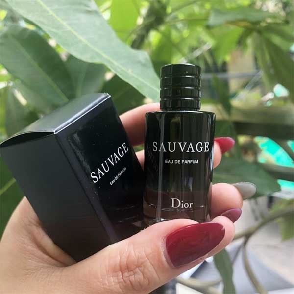 Nước Hoa Dior Sauvage Eau De Parfum 10ml