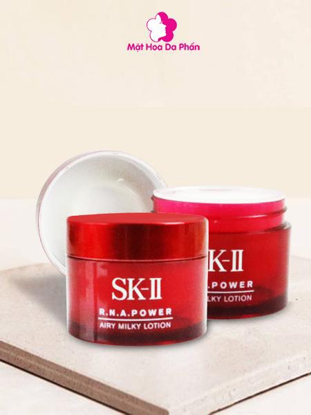 Kem Dưỡng SK II R.N.A. Power Airy Milky Lotion 15G