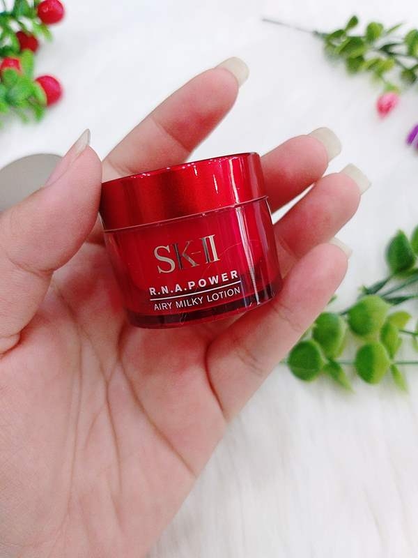 Kem Dưỡng SK-II SkinPower Airy Milky Lotion 15g