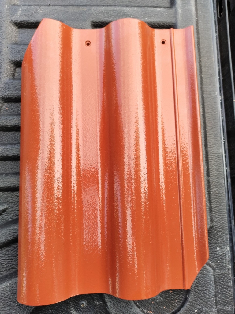 Ngói 9 viên/m2 tráng men Viglacera Hạ Long màu đỏ