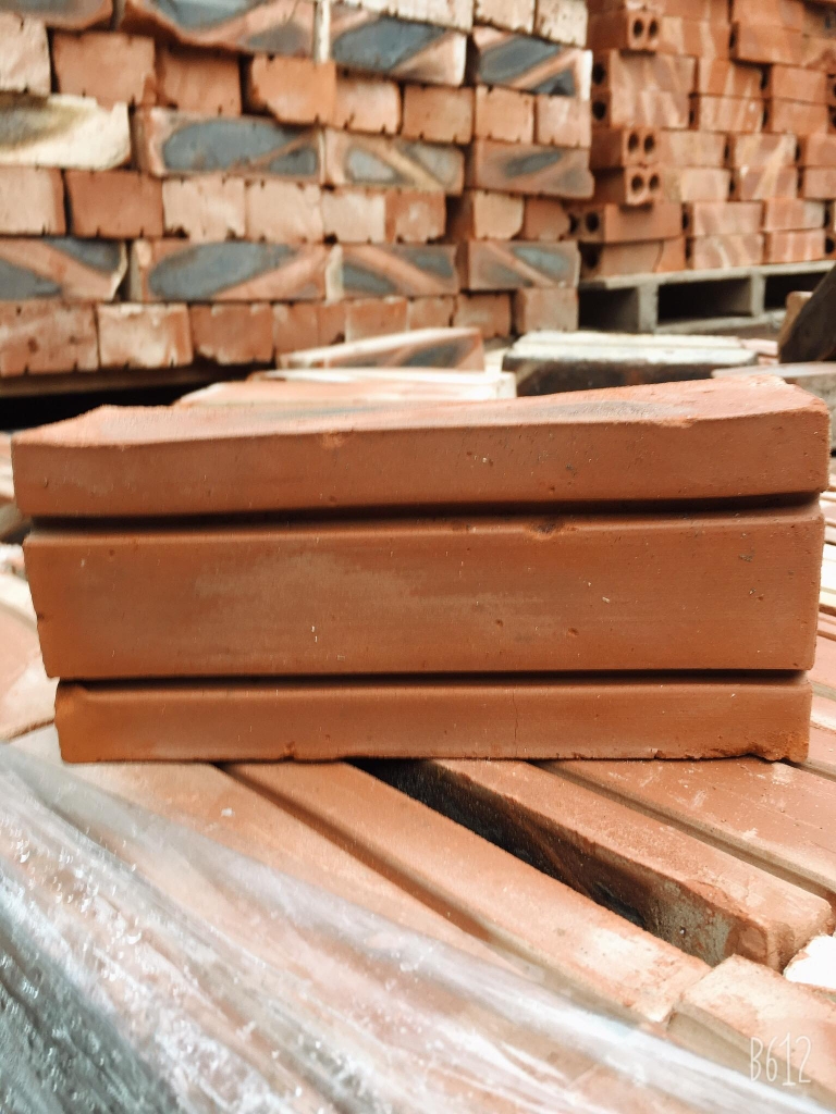 Gạch đặc 2 chỉ