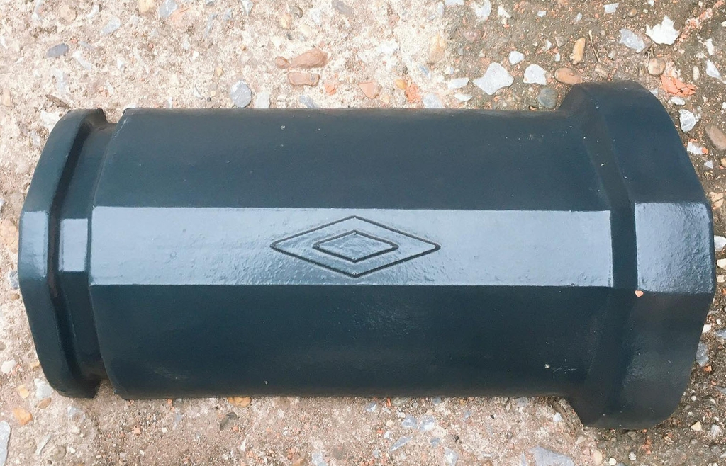 Ngói nóc trung tráng men xanh