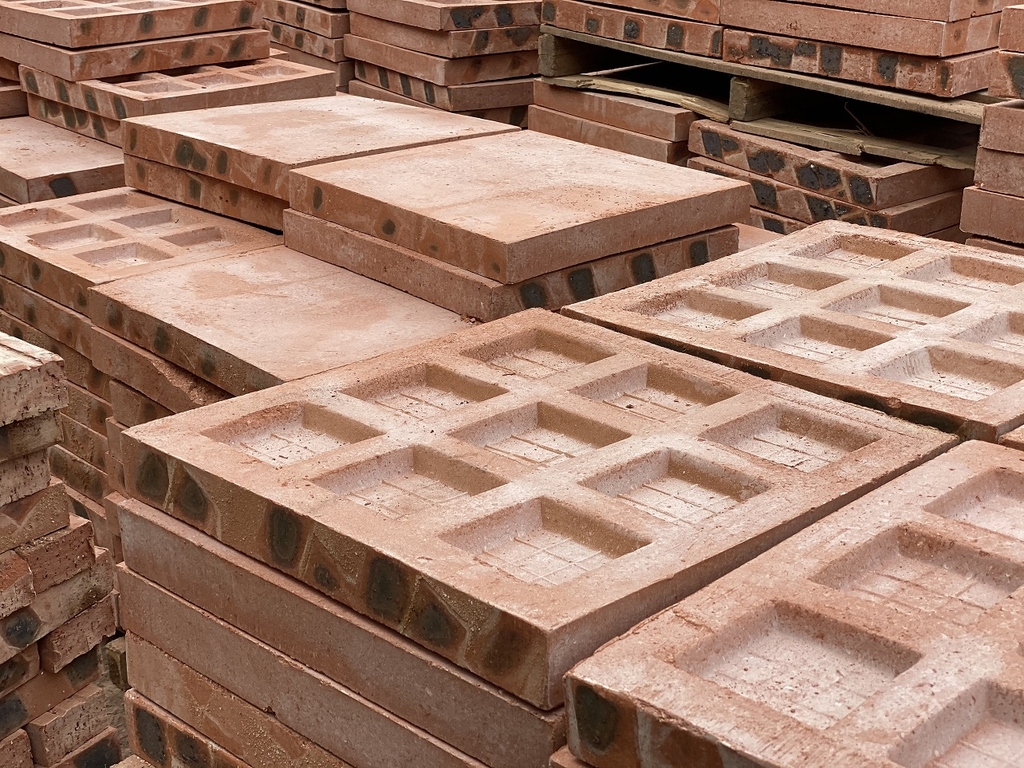 Gạch bát cổ KT 50x50x5 cm