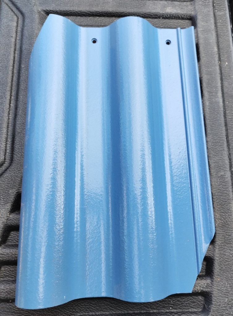 Ngói 9 viên/m2 tráng men Viglacera Hạ Long màu xanh