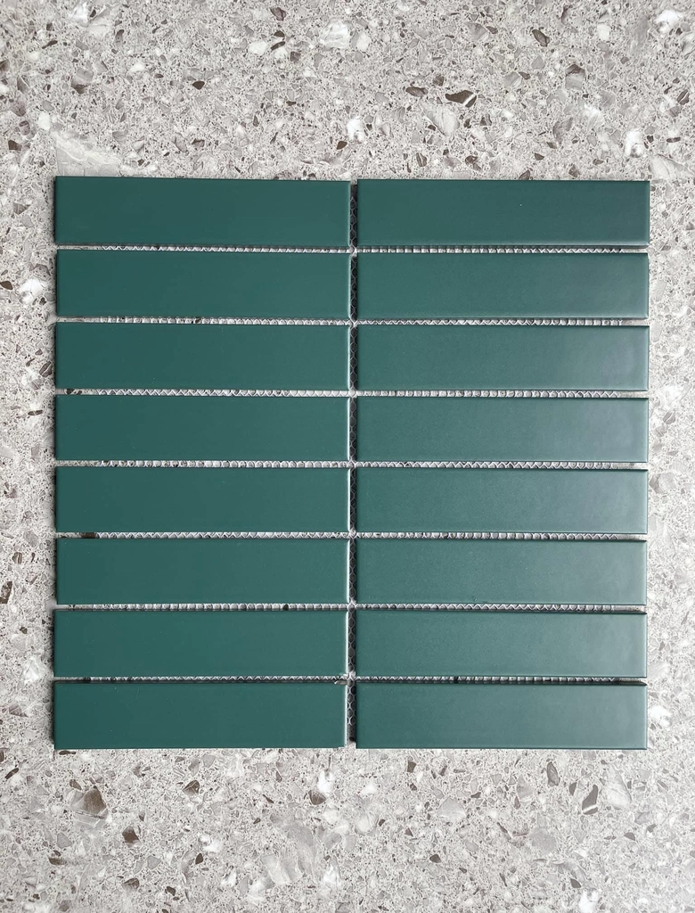 Gạch thẻ nội thất dạng vỉ nhập khẩu Trung Quốc màu xanh