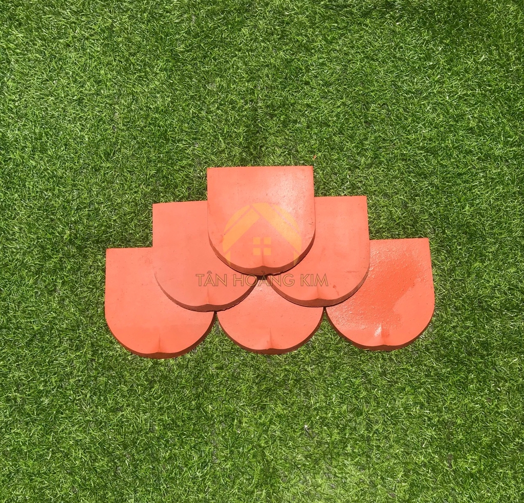 Ngói Mũi Hài 150 Giếng Đáy