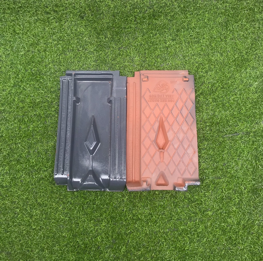 Ngói 22 viên/m2 tráng men màu ghi Gốm Đất Việt