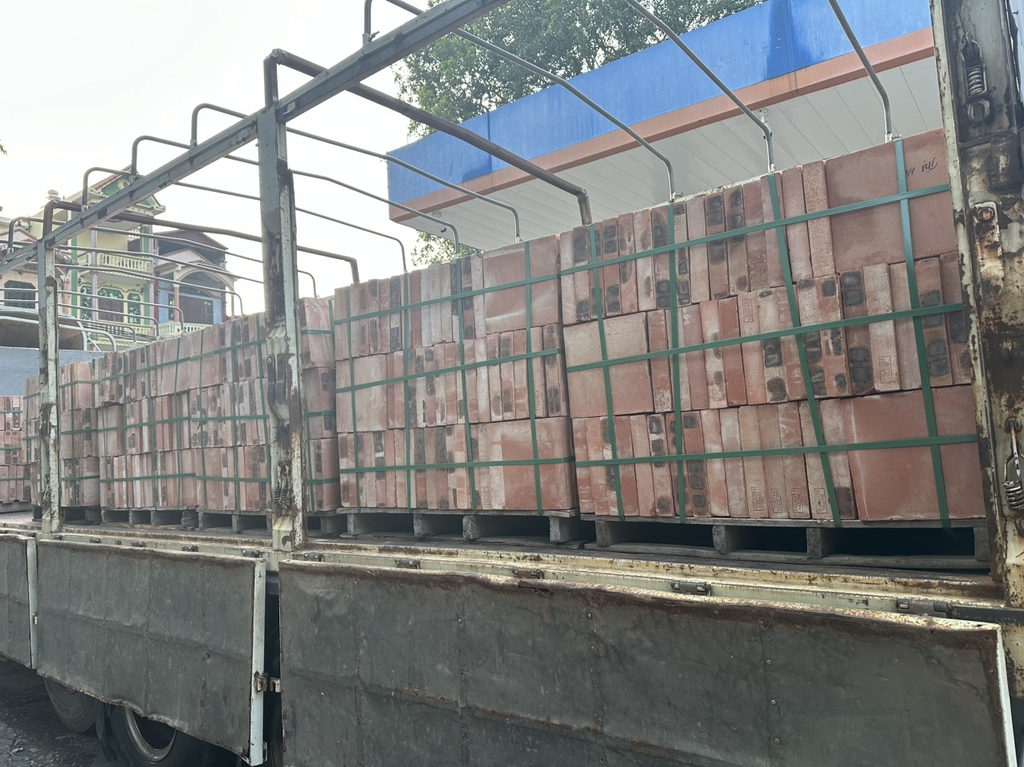 Gạch bát cổ Viglacera Hạ Long ( Không chân )