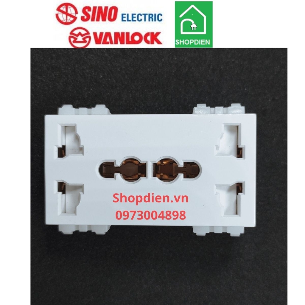 S18CCUAM2 Sino Vanlock Ổ cắm đôi đa năng 3 chấu S18CC