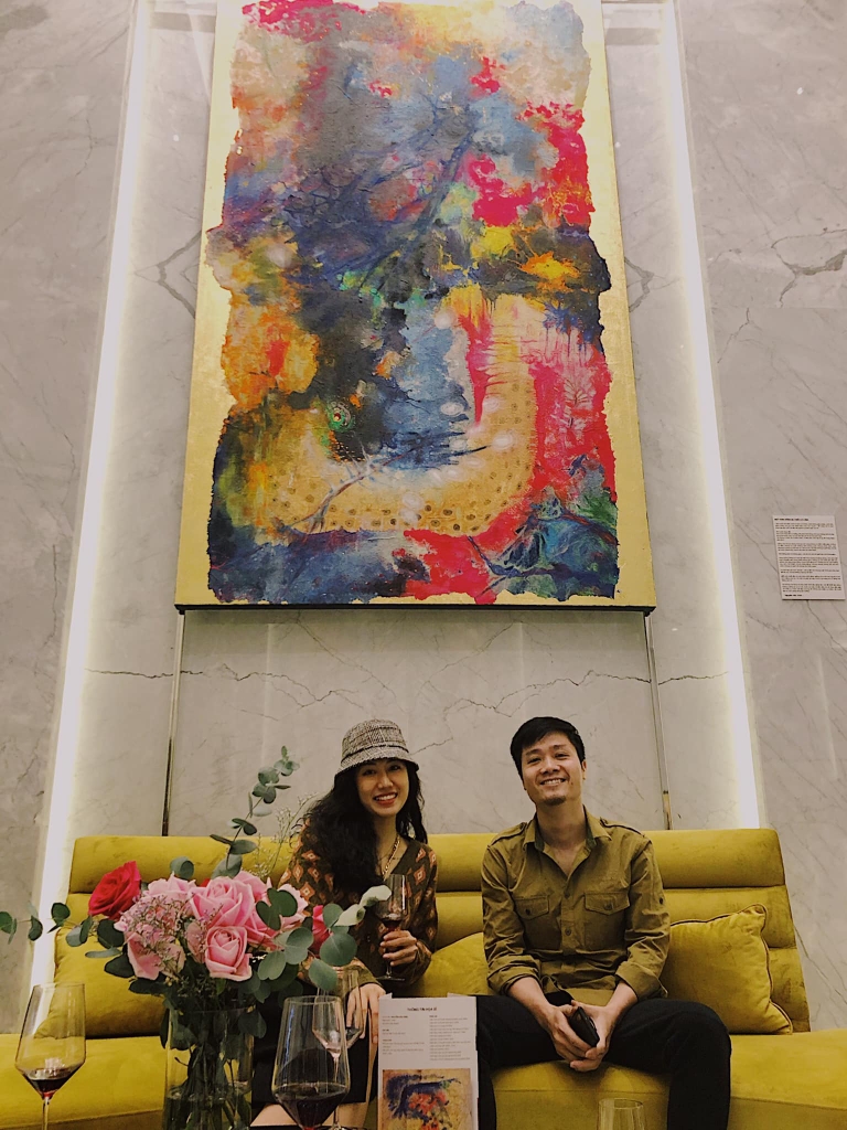 Trang trong không gian khách sạn Solie