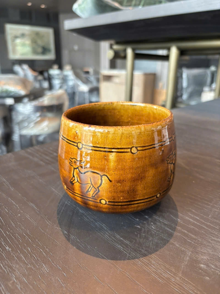 Gốm men tự nhiên