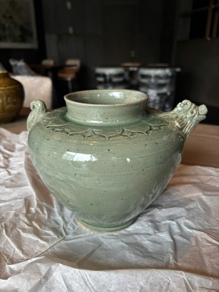 Gốm men tự nhiên