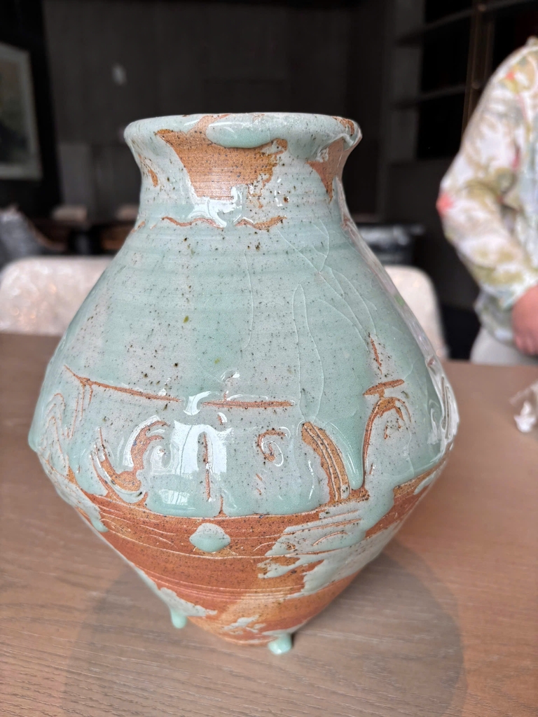 Gốm men tự nhiên