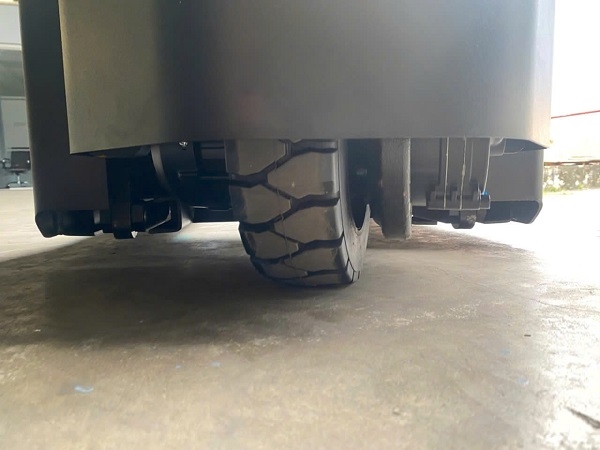 Xe nâng tay điện thấp 3 tấn CBD30-170HA, dắt lái