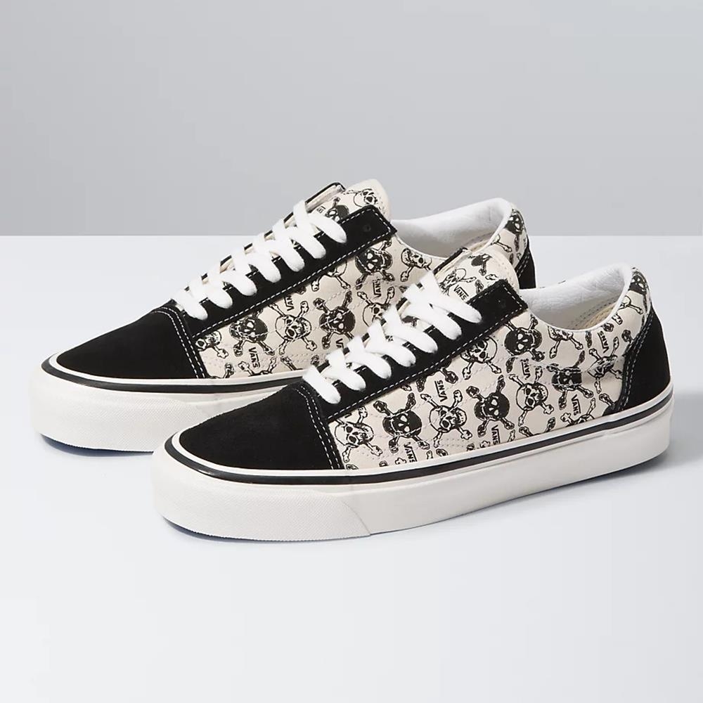 old skool vans skulls