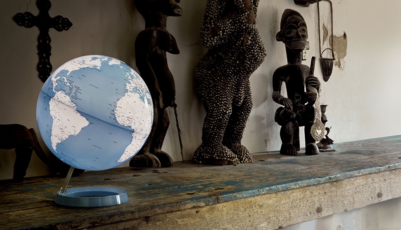 Quả địa cầu cắm điện Atmosphere Light & Colour Globe Bright Azure