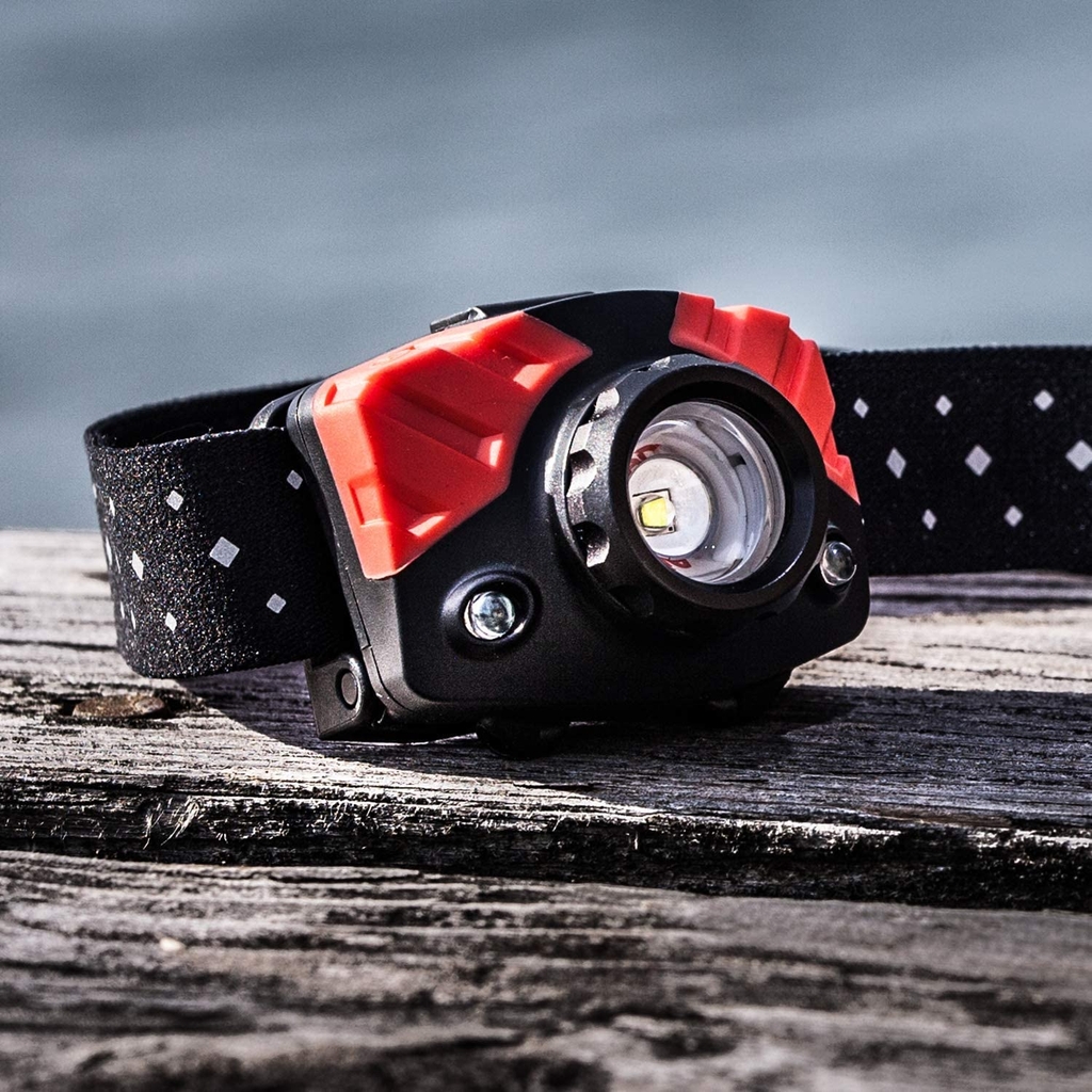 Đèn đeo trán Coast Tri-color Focusing Headlamps 405 lumens, pack 2