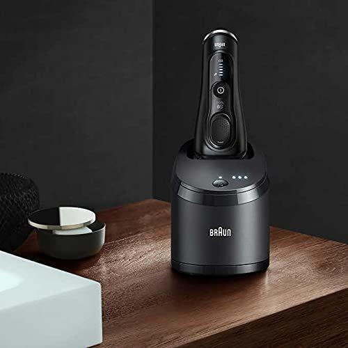 Máy cạo râu Braun Series 9 with Clean and Charge System 9310CC