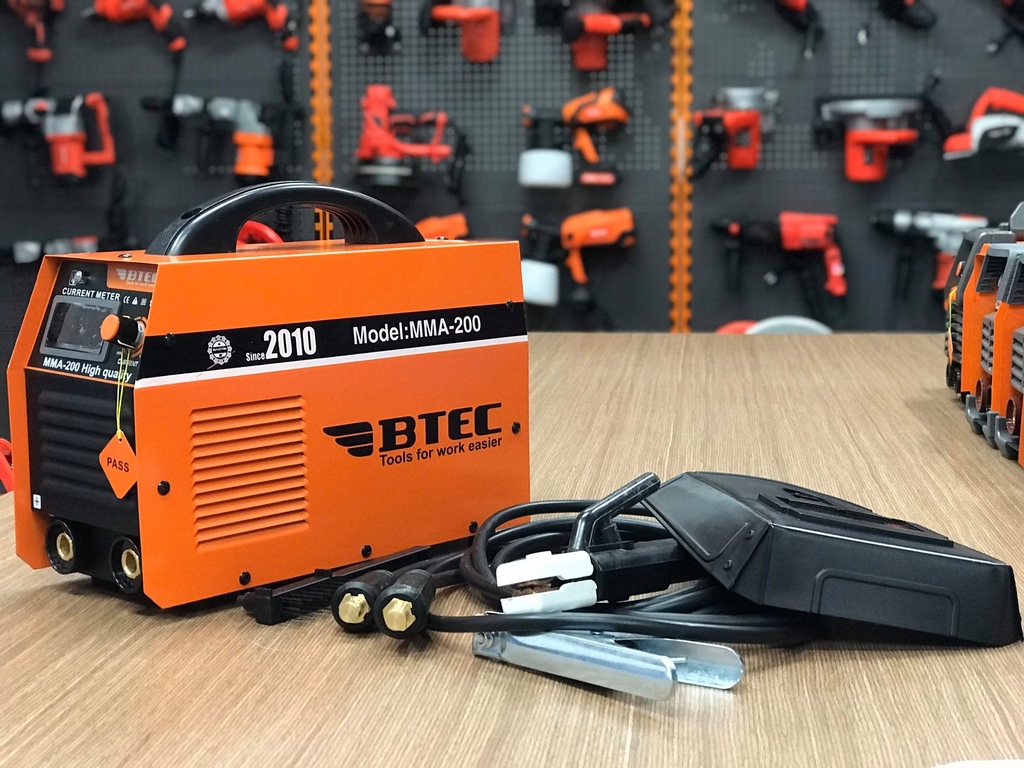 Máy hàn inverter Btec MMA 200 (xác lớn)
