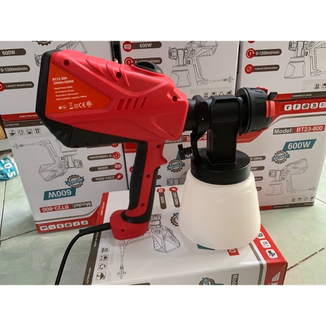 Máy phun sơn 550W BTEC BT23-800