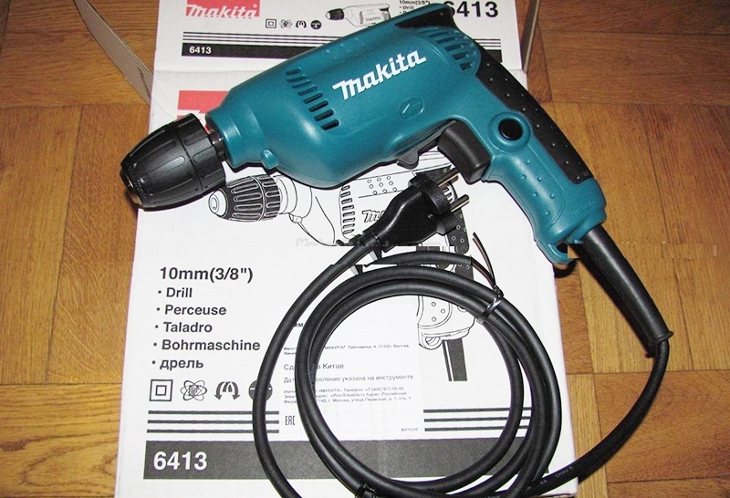 MÁY KHOAN SẮT 10MM 450W MAKITA 6413- HÀNG CHÍNH HÃNG