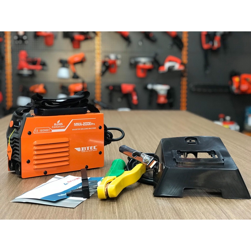 Máy hàn que điện tử mini Btec MMA 200E Pro
