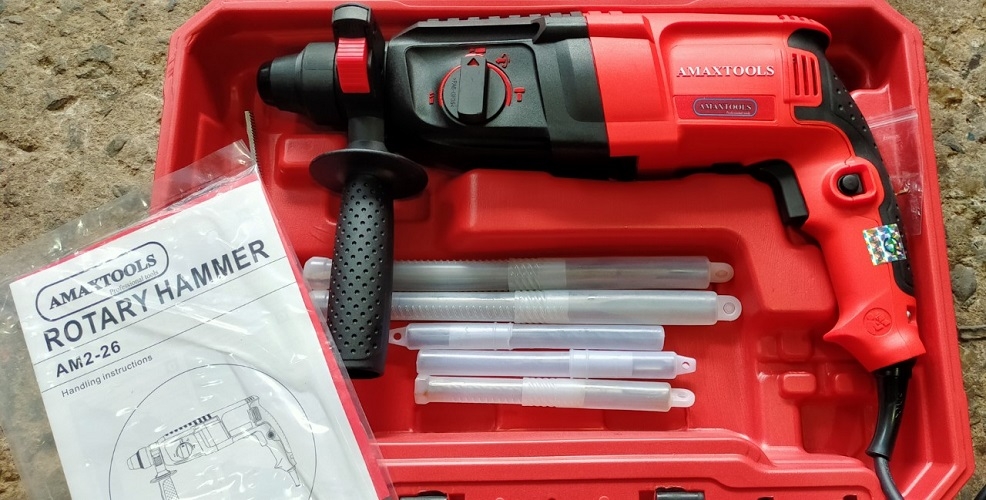 MÁY KHOAN ĐỤC BÊ TÔNG 3 CHỨC NĂNG AMAXTOOLS AM2-26 (800W)- HÀNG CHÍNH HÃNG