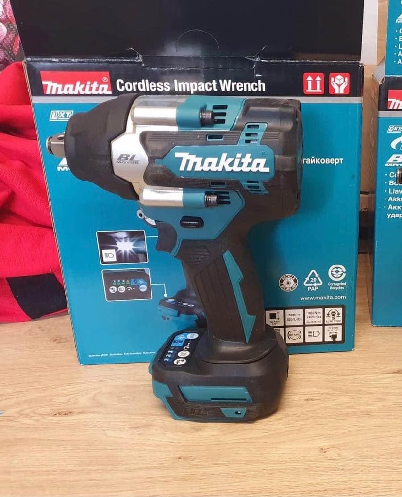 MÁY VẶN BULONG 700NM (12.7MM (1/2