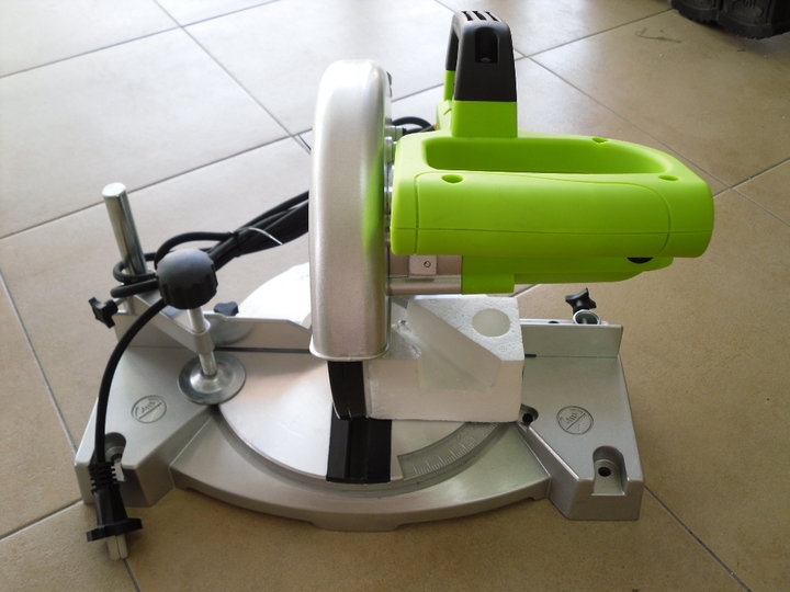 Máy Cắt Nhôm 800W Pigeon G7-190