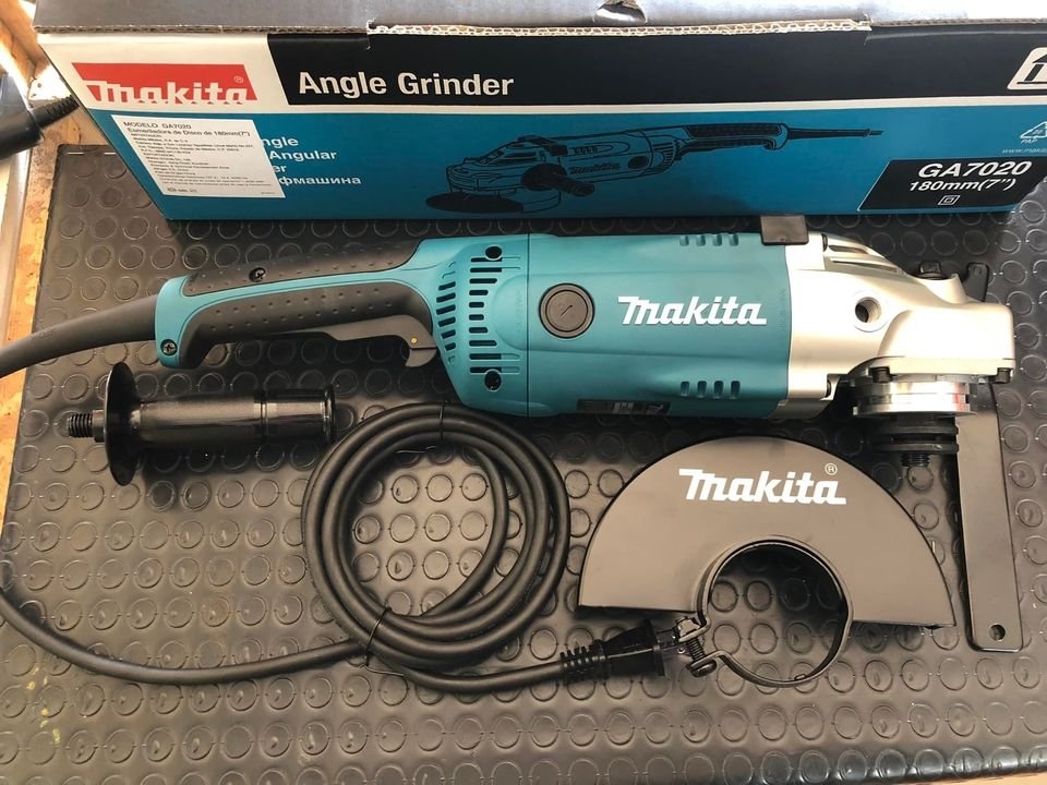 MÁY MÀI GÓC MAKITA 180MM 2000W GA7020 - HÀNG CHÍNH HÃNG