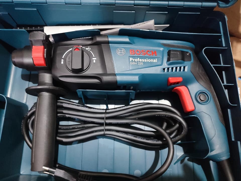 MÁY KHOAN BÚA 720W 2J BOSCH GBH 220 - HÀNG CHÍNH HÃNG