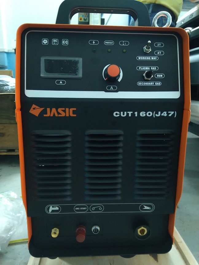 Máy cắt kim loại plasma Jasic CUT-160 (J47)