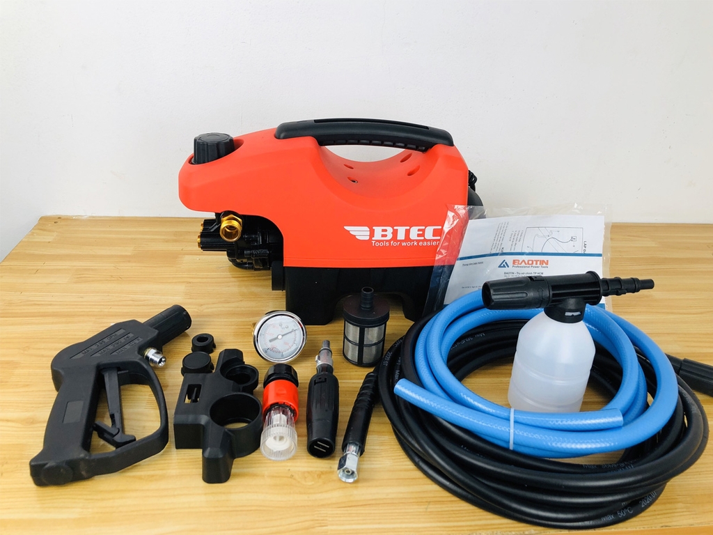 Máy rửa xe 1400W BTEC BT1400E (có chỉnh áp)