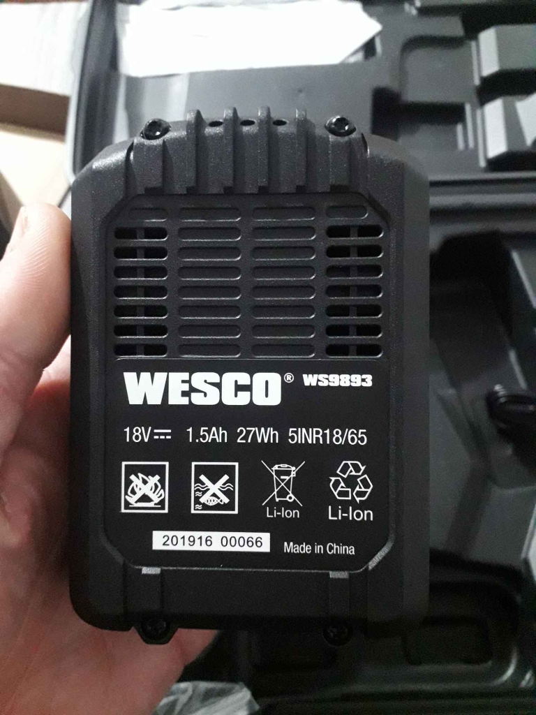 Pin dự phòng 18V/1.5Ah WESCO WS9893