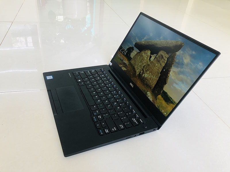 Dell Latitude 7370 bán giá rẻ tại laptop cũ bmt Gia Thụy. Mua bán laptop cũ mới uy tín giá rẻ Dell Latitude 7370 bán giá rẻ tại laptop cũ bmt Gia Thụy. Mua bán laptop cũ mới uy tín giá rẻ