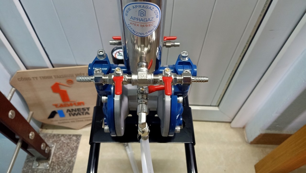 Bơm sơn PU Prona BDP-12