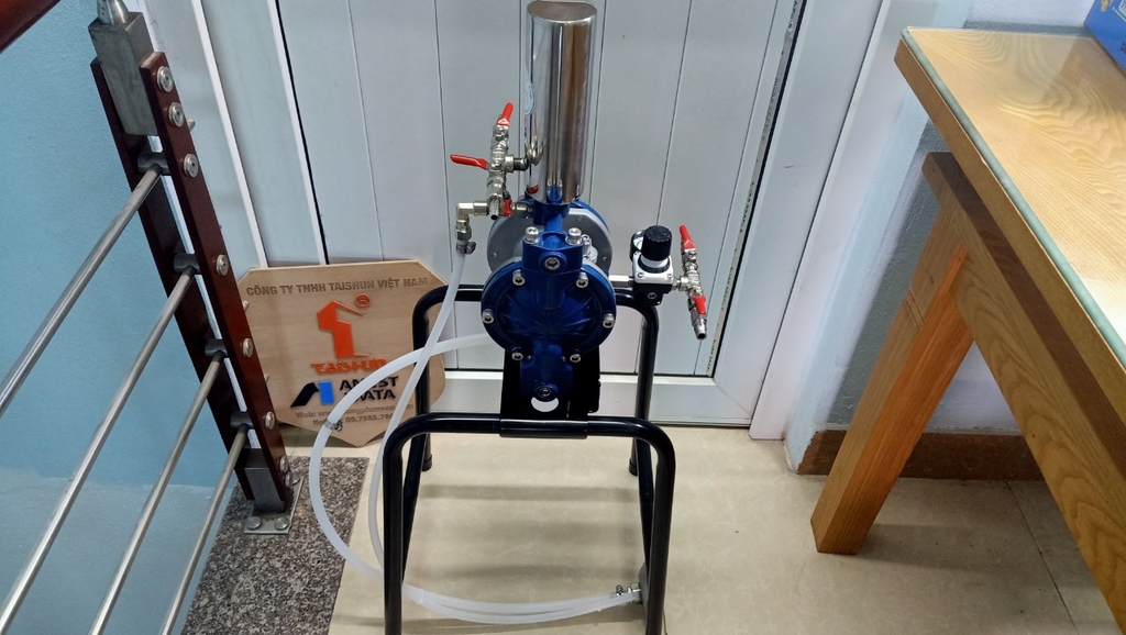 Bơm sơn PU Prona BDP-12