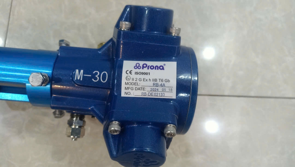 Cây khuấy sơn Prona RB-4A