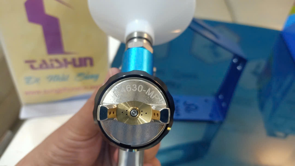 Súng phun sơn Prona R-4630N áp lực trung bình MP