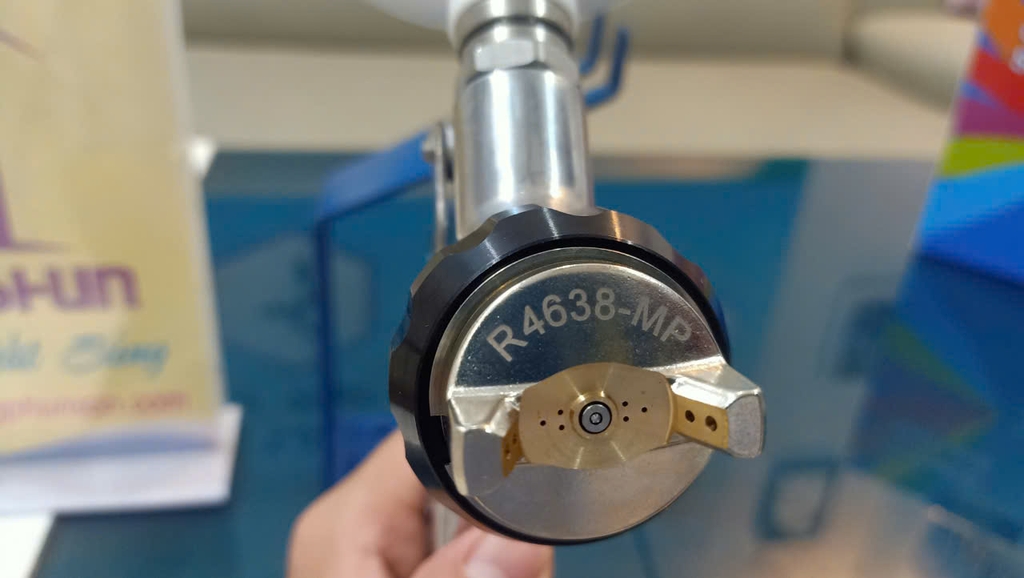 Súng phun sơn ô tô R-4638 Prona