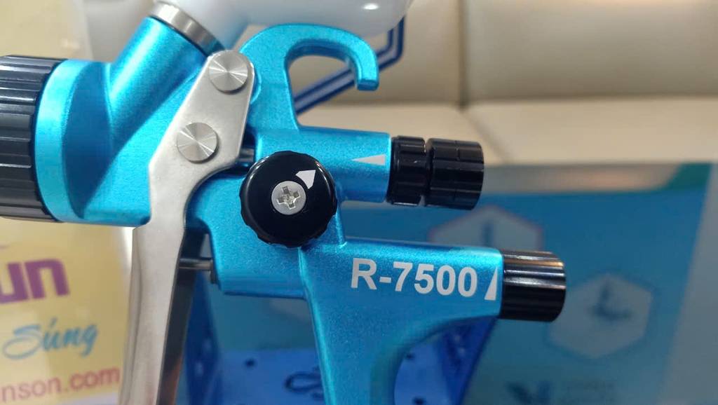 Súng phun sơn R7500 MP Prona khuyến mại