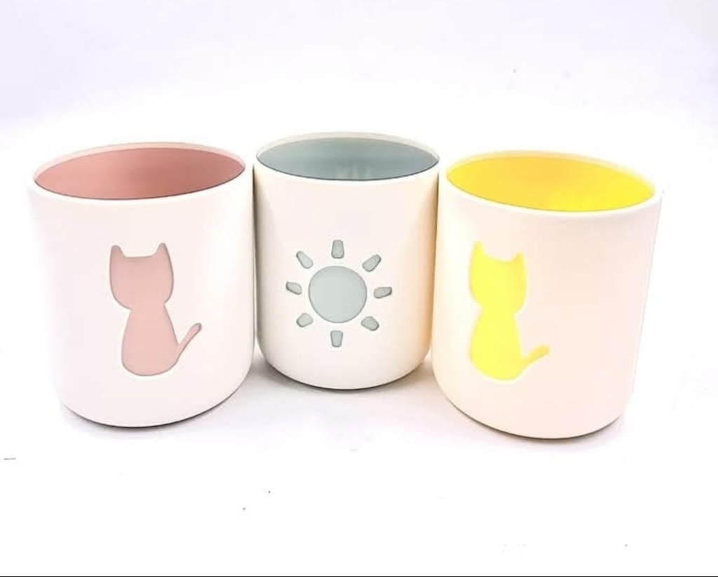 Cấm Bút Lon Nhựa 3355 82x90mm - Nhà Sách Hồng Bách