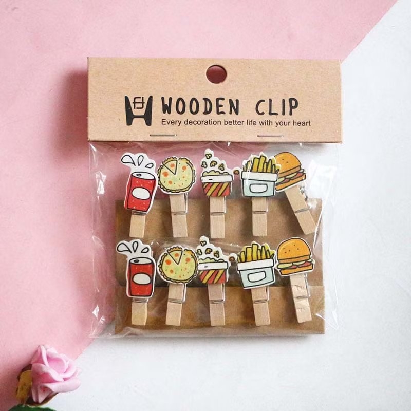 Kẹp Gỗ Kèm Dây Treo ( 10 kẹp/vỉ ) - nhà sách hồng bách