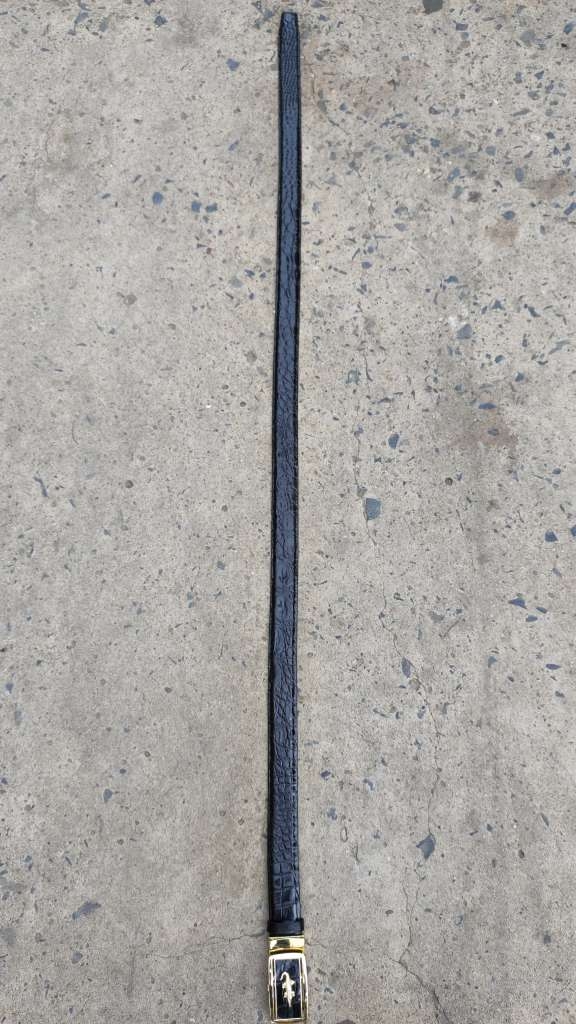 Thắt lưng Cá sấu Bông hông rất Mềm Và Bền TS111V (mặt vàng)