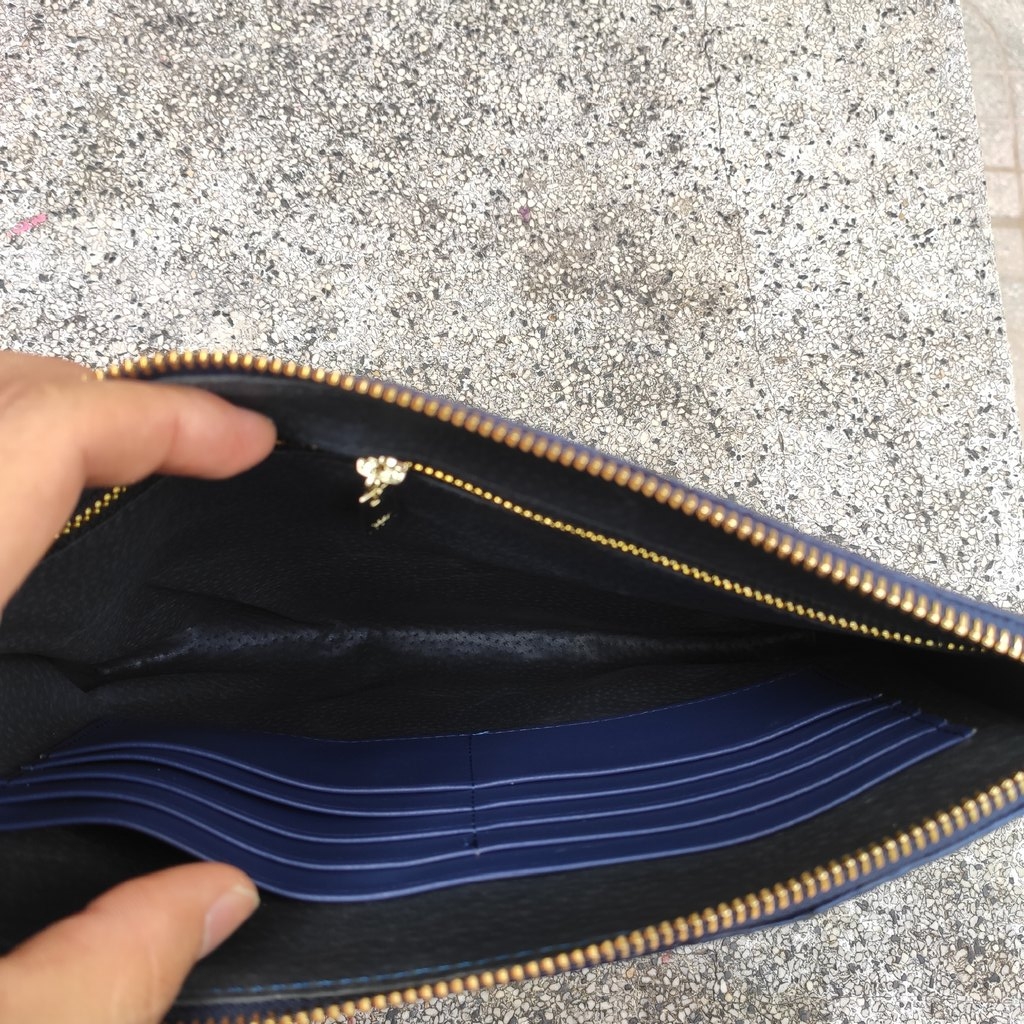Clutch nam dạng dẹp da cá sấu xanh navy đẹp độc!