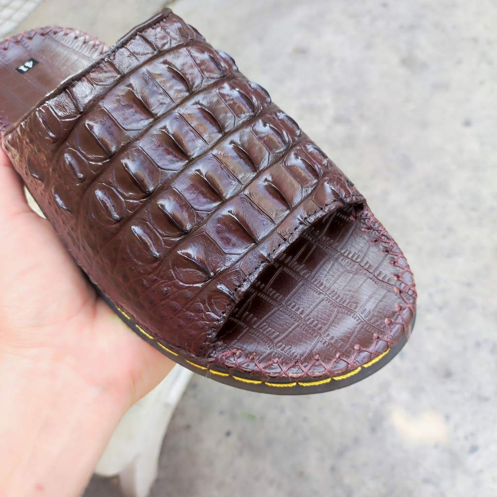 Dép quai ngang bản bự. Gai lưng cá sấu siêu đẹp. Đế cao 4cm!